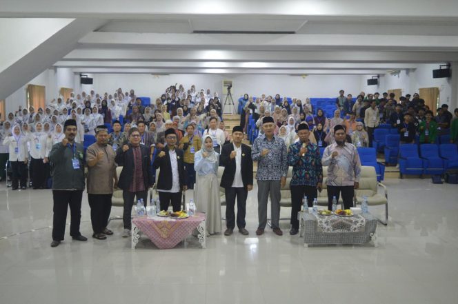 
					Sosialisasi Program MBG di Leuwiliang Dorong Partisipasi Masyarakat untuk Perbaikan Gizi Nasional