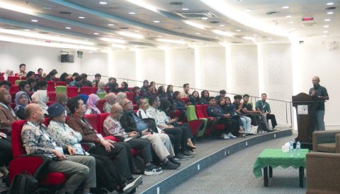 Dokumentasi: Pembukaan Seminar Nasional ISLI 2025 oleh Prof. Wawan (Rektor Universitas Pertamina)