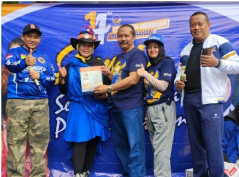 Anggota Dewan H Khurul Fatoni S.H.bersama Anggota Dewan fraksi Partai Nasdem Jember