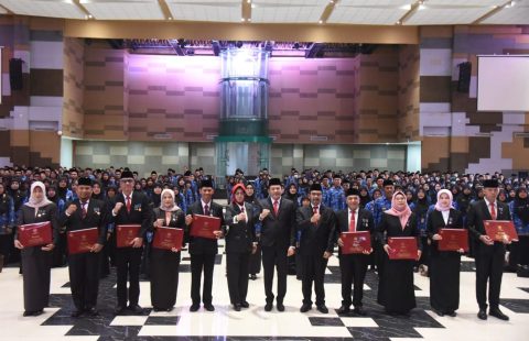 Sebanyak 768 PNS Pemkab Sidoarjo Terima Satyalancana Karya Satya dari Presiden Prabowo