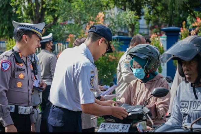 
					Operasi Zebra Semeru 2025 Polres Jember Fokus Wujudkan Kamseltibcarlantas