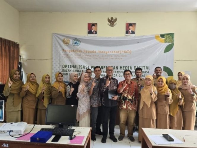 
					UNESA Laksanakan Pengabdian Masyarakat dengan Tingkatkan Literasi Digital Guru di Batu