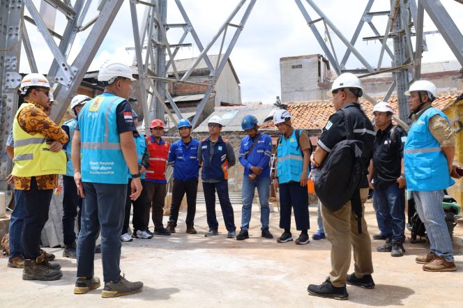 
					Dukung Mobilitas Jakarta, PLN Selesaikan Final Check Peninggian Tower SUTT di Jalur Proyek LRT Velodrome–Manggarai