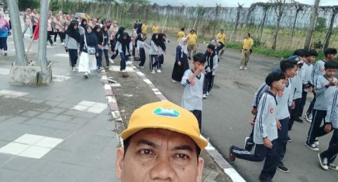 Persiapan sebelum ikuti senam bersama
