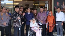 Komisi Percepatan Reformasi Polri menggelar audiensi dengan sejumlah tokoh nasional yang tergabung dalam Gerakan Nurani Bangsa (GNB) di STIK-PTIK Lemdiklat Polri, Jakarta Selatan, Kamis (13/11/2025). (Humas Polri)