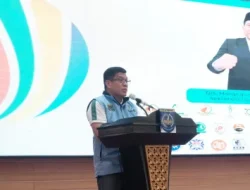 Sekda Depok, Mangngualuang Mansur