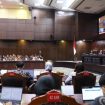 Pengucapan putusan pengujian Undang-Undang Nomor 2 Tahun 2002 tentang Kepolisian, Kamis (13/11) di Ruang Sidang MK. (Humas MKRI)