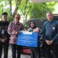 Bank Indonesia Jatim Salurkan Hibah Kendaraan Dinas ke Mitra Strategis