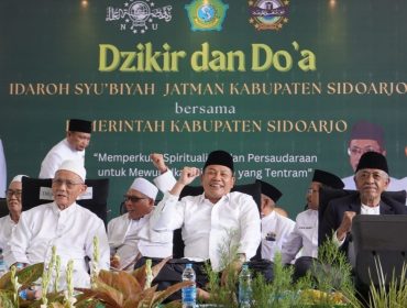 Bupati Subandi Bersama Ribuan Jamaah Gelar Mujahadah Kubro di Pendopo Delta Wibawa
