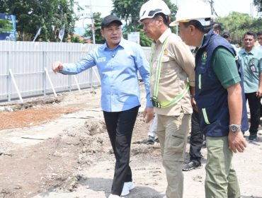 Progres Revitalisasi Alun-alun Sidoarjo Mengecewakan 