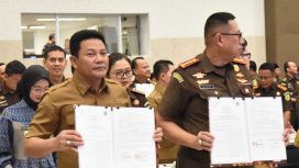 Pemkab Sidoarjo Bersama Kejari Sidoarjo Teken MoU Terapkan Pidana Kerja Sosial