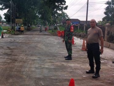 Rehabilitasi Jembatan Pohbembem sudah selesai, Ruas jalan provinsi Genteng - Rogojampi di buka kembali. Kamis (18/12/2025)