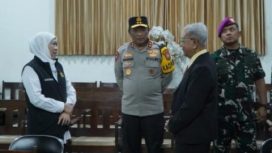 Gubernur Khofifah Bersama Forkopimda Tinjau Pengamanan Natal 2025 di Surabaya