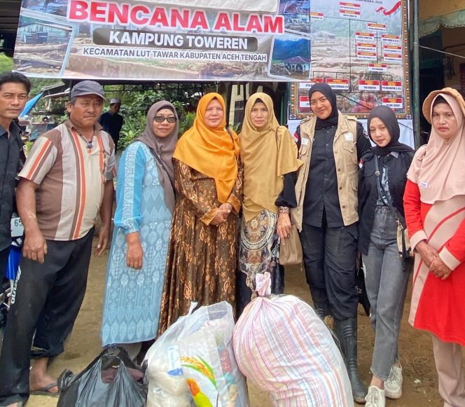 
					Wujud Kepedulian Nyata, Humaniora Malaysia Filantropi Salurkan Bantuan untuk Korban Banjir dan Longsor di Aceh