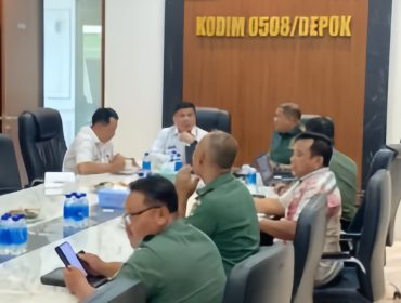 Hadapi Potensi Cuaca Ekstrem, Sekda Depok Ikuti Vicon Karya Bakti Bersih-bersih