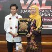 Gubernur Khofifah Sambut Valen, Runner Up Dangdut Academy 2025, di Grahadi