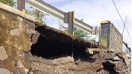 Jembatan Baru di Alasbuluh Banyuwangi Diduga Longsor, Warga Minta Pemerintah Pusat Turun Tangan