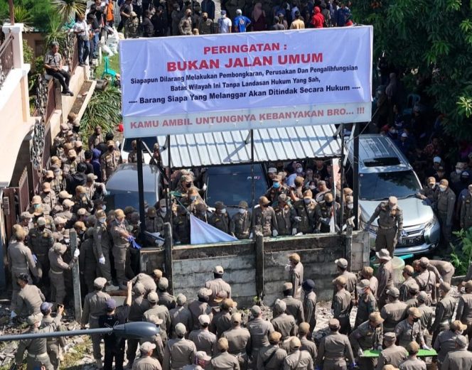 
					Pemkab Sidoarjo Bongkar Pagar Perumahan, Integrasikan Jalan untuk Urai Kemacetan Warga