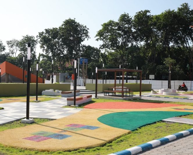 
					Resmi Dibuka, Wajah Baru Alun-Alun Sidoarjo Dilengkapi WiFi Gratis hingga 25 CCTV