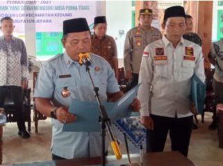 Pelantikan 14 RT dan 4 RW Desa Sowan Lor Jepara, Camat Kedung Apresiasi Demokrasi Hingga Tingkat Terbawah