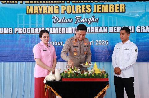 Dukung Program MBG, Kapolres Jember Resmikan SPPG di Mayang