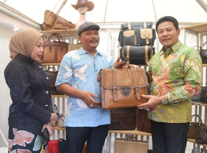
					Dorong UMKM Naik Kelas, Pemkab Sidoarjo Gelar Tanggulangin Fair 2026 Hadirkan Teknologi Industri Modern