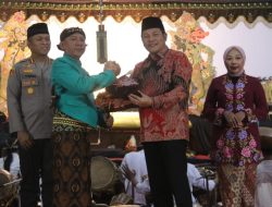 Pagelaran Wayang Kulit Warnai Harjasda ke-167, Bupati Subandi Tekankan Kepemimpinan Berhati Rakyat