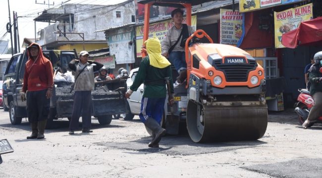 Pemkab Sidoarjo Kebut Perbaikan Jalan di 31 Ruas, Target Rampung Sebelum Lebaran