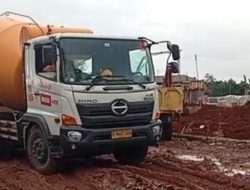 Warga Keluhkan Dampak Lingkungan Pengolahan Tanah di Sekitar JL Sumur Jambu Pinang Ranti Jaktim