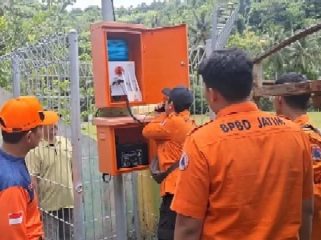 Antisipasi Cuaca Ekstrem, BPBD Jatim Cek 71 Alat Early Warning System di Wilayah Rawan Bencana