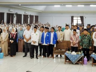 Ketua Bidang Kaderisasi BEM Pesantren Seluruh Indonesia, Nauval Al Farisi, mengecam keras tindakan penyiraman air keras terhadap aktivis KontraS