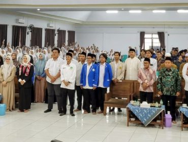 Ketua Bidang Kaderisasi BEM Pesantren Seluruh Indonesia, Nauval Al Farisi, mengecam keras tindakan penyiraman air keras terhadap aktivis KontraS
