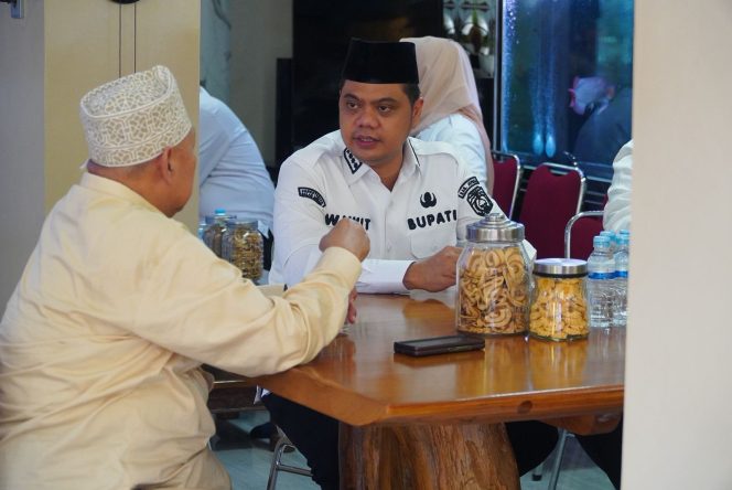 
					Perkuat Sinergi, Bupati Jepara Silaturahmi ke Kediaman Kiai dan Tokoh Agama Pascalebaran