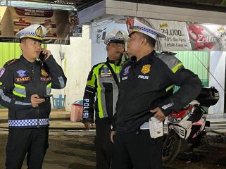 Kasat lantas jember AKP Bagas saat gelar kegiatan KRYD