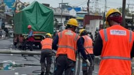 Reklame Roboh Hantam Jaringan Listrik di Taman Sidoarjo, PLN Turunkan 63 Personel Lakukan Pemulihan