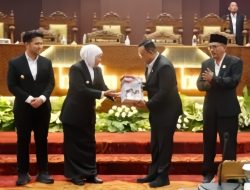 DPRD Jatim Bahas LKPj 2025, Khofifah Paparkan Capaian dan Tekankan Transparansi