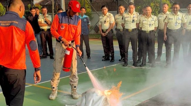 Perkuat Manajemen Risiko, BRI BO Jepara Adakan Simulasi Mitigasi Kebakaran