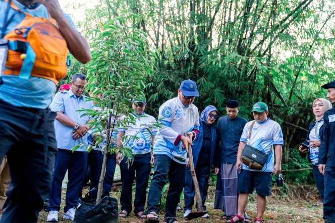 
					Asasta Depok Gelar Aksi Nyata Pelestarian Lingkungan Melalui Kegiatan Susur Sungai
