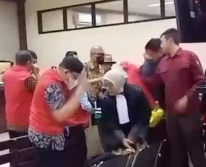 
					Sidang Perdana Kasus Dugaan Korupsi Proyek APBS Tanjung Perak, Rugikan Negara Rp 83 Miliar