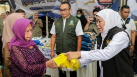 Kendalikan Inflasi dan Penguatan Ketahanan Pangan, Gubernur Khofifah Gelar Pasar Murah ke-59 di Sidoarjo