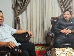 Ketua Panitia Prof. DR.Ir.Supiyat Nasir, M.B.A., bersama Ketua DPRD Boyolali Susetya Kusuma DH.SH. (Dok. Panitia Munas SWI)