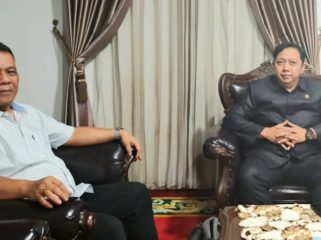 Ketua Panitia Prof. DR.Ir.Supiyat Nasir, M.B.A., bersama Ketua DPRD Boyolali Susetya Kusuma DH.SH. (Dok. Panitia Munas SWI)