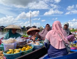 Dok: Dokumentasi observasi lapangan tim riset Universitas Pertamina dalam mengikuti aktivitas harian warga pesisir menggunakan perahu tradisional.