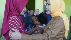 Wabup Sidoarjo Takziah ke Rumah Duka Balita Korban Terseret Arus Sungai di Kalidawir