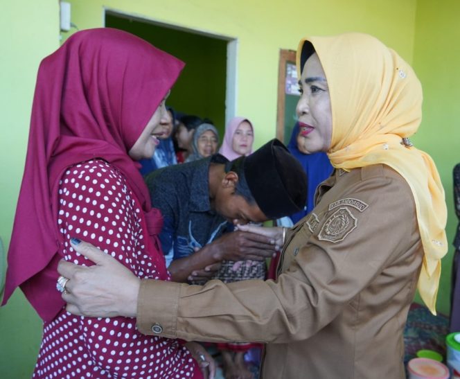 
					Wabup Sidoarjo Takziah ke Rumah Duka Balita Korban Terseret Arus Sungai di Kalidawir