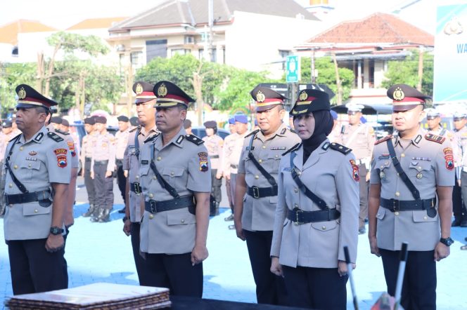 
					Lantik Pejabat Baru, Kapolres Jepara Tekankan Adaptasi Cepat dan Inovasi Solutif