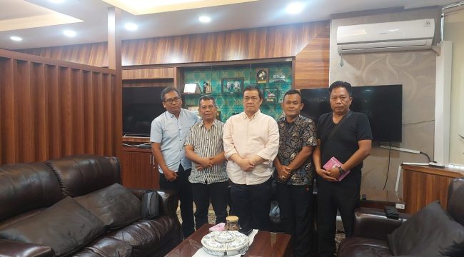 Audensi Panitia Munas SWI Dan HKPS 2026 Disambut Langsung Oleh Wamendes PDT