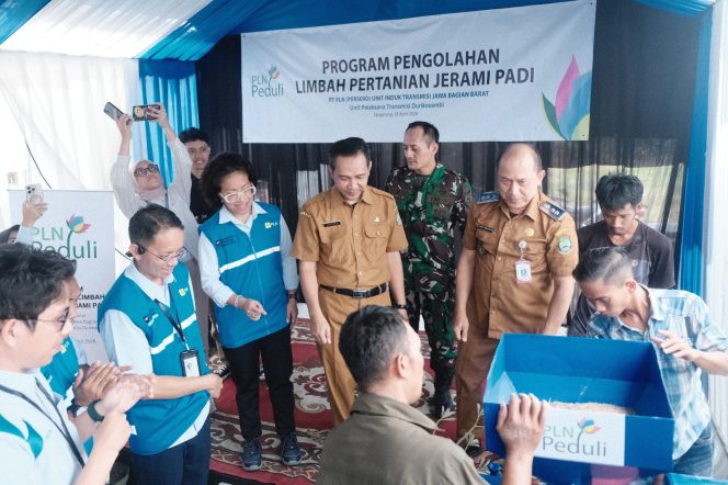 
					PLN Peduli Hadirkan Solusi Pertanian Berkelanjutan, Salurkan Bantuan Pengolahan Limbah Jerami Padi