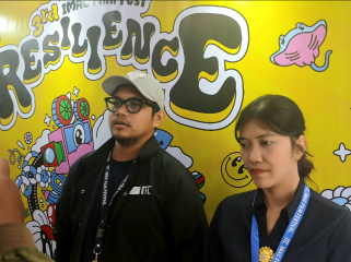 Sri Bandoro Ketua IMAC Film Festival 2026, dan Visna Vulovik Ketua ILUNI UI FIB.