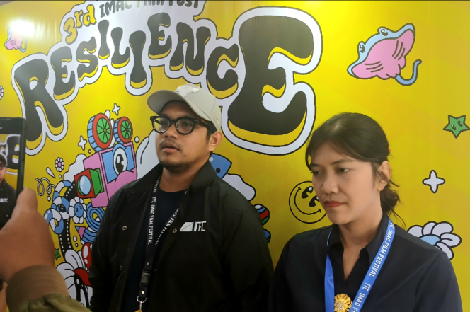 
					Sri Bandoro Ketua IMAC Film Festival 2026, dan Visna Vulovik Ketua ILUNI UI FIB.